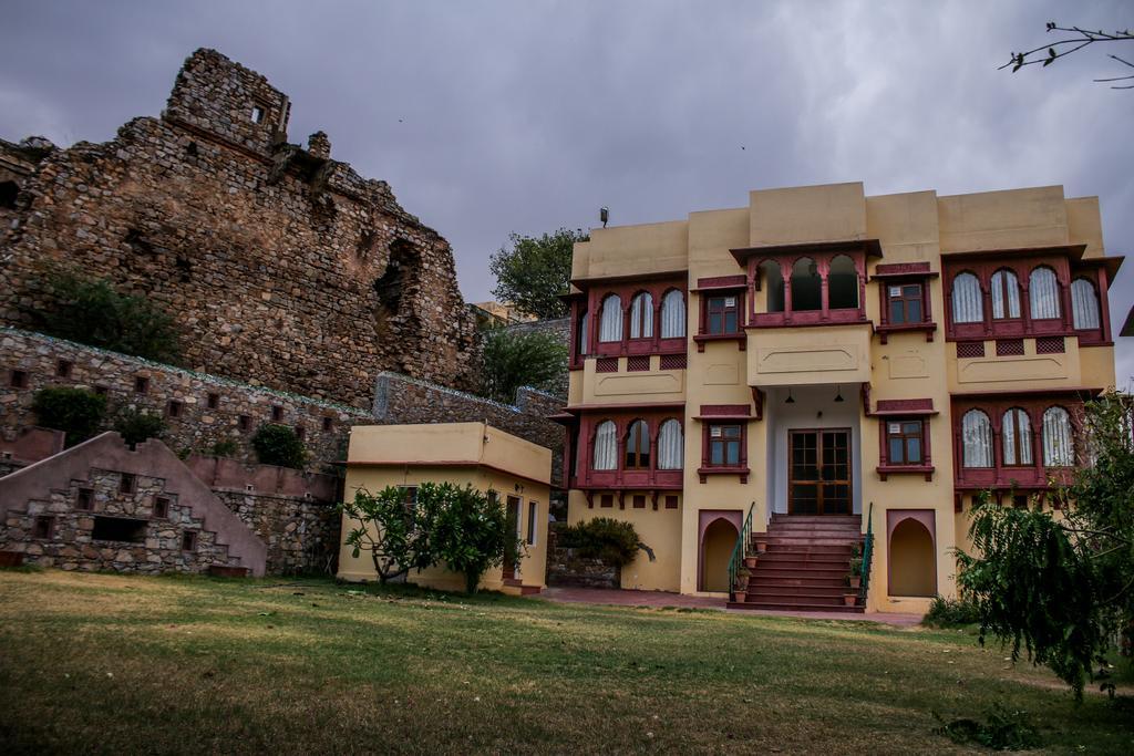 Adhbhut Hotel Dzsaipur Kültér fotó