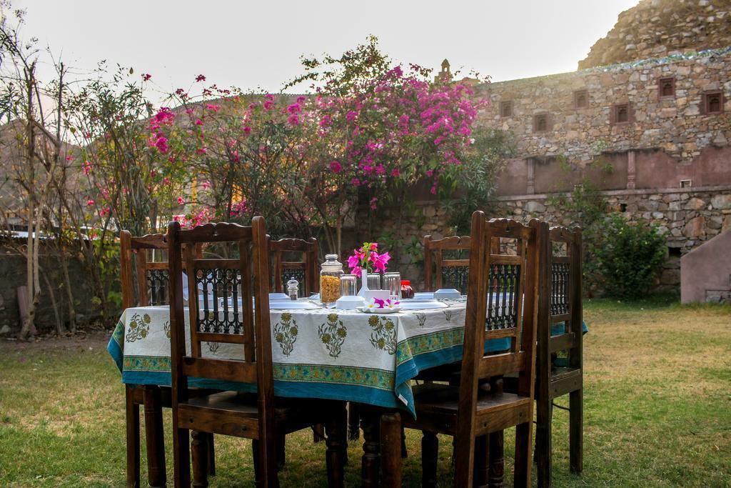 Adhbhut Hotel Dzsaipur Kültér fotó