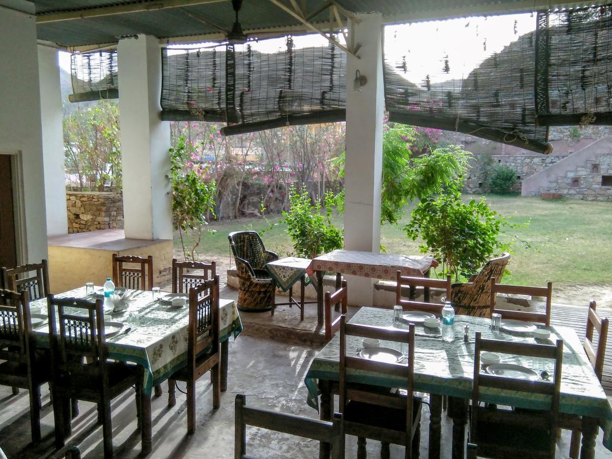 Adhbhut Hotel Dzsaipur Kültér fotó