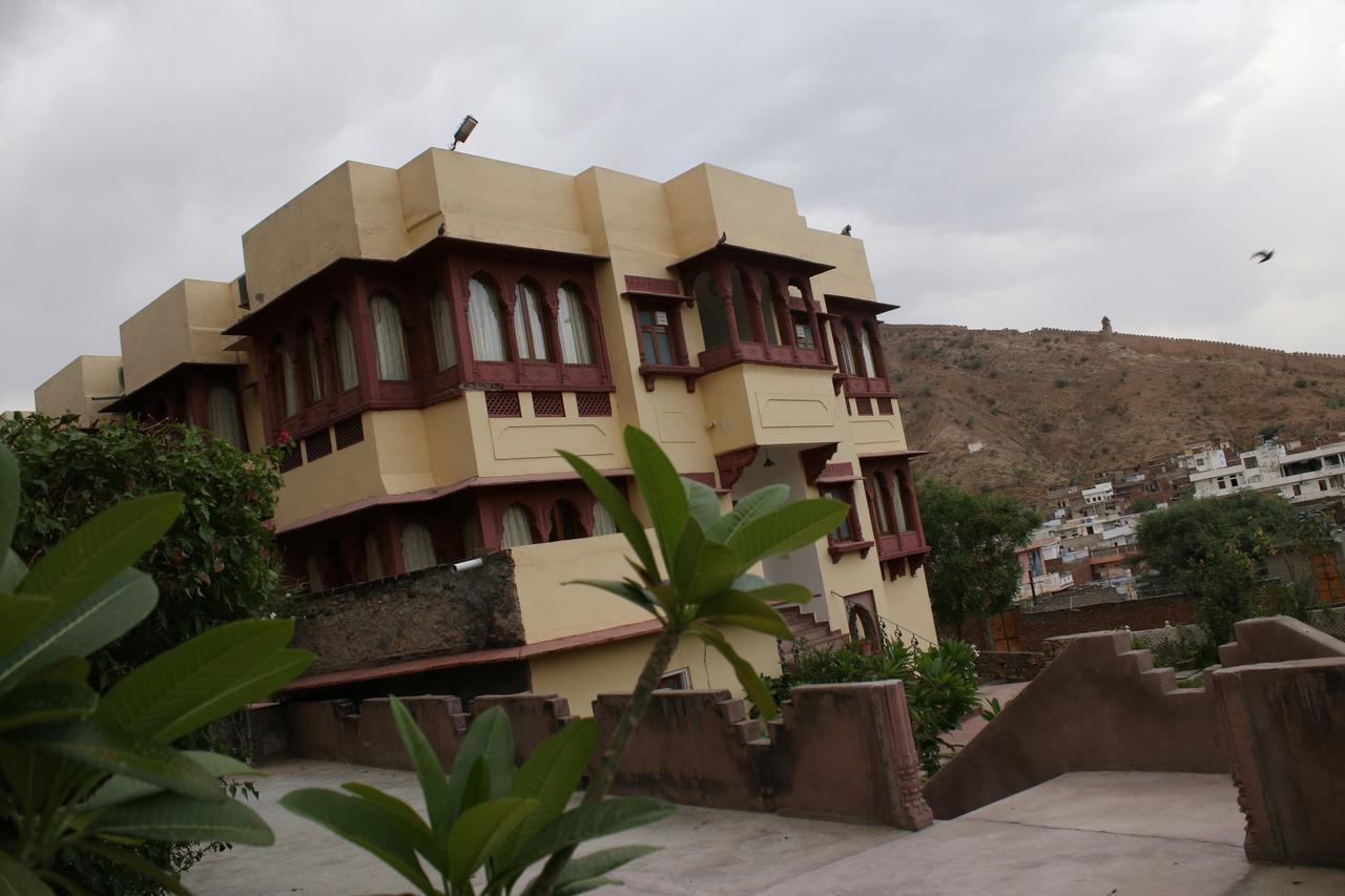 Adhbhut Hotel Dzsaipur Kültér fotó