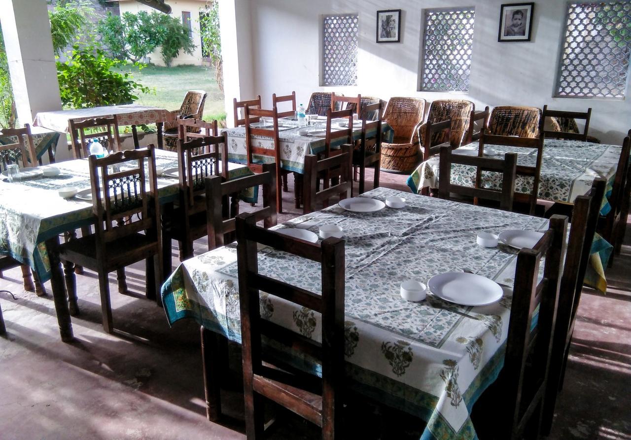 Adhbhut Hotel Dzsaipur Kültér fotó